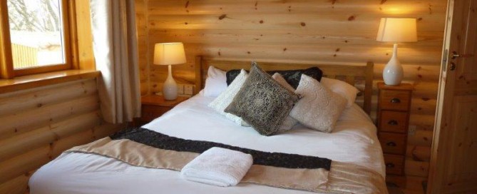 Scotsview Log Cabin Bedroom 1